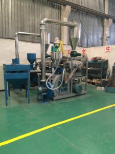 Plastic Material PE PVC Waste Products Milling Machine